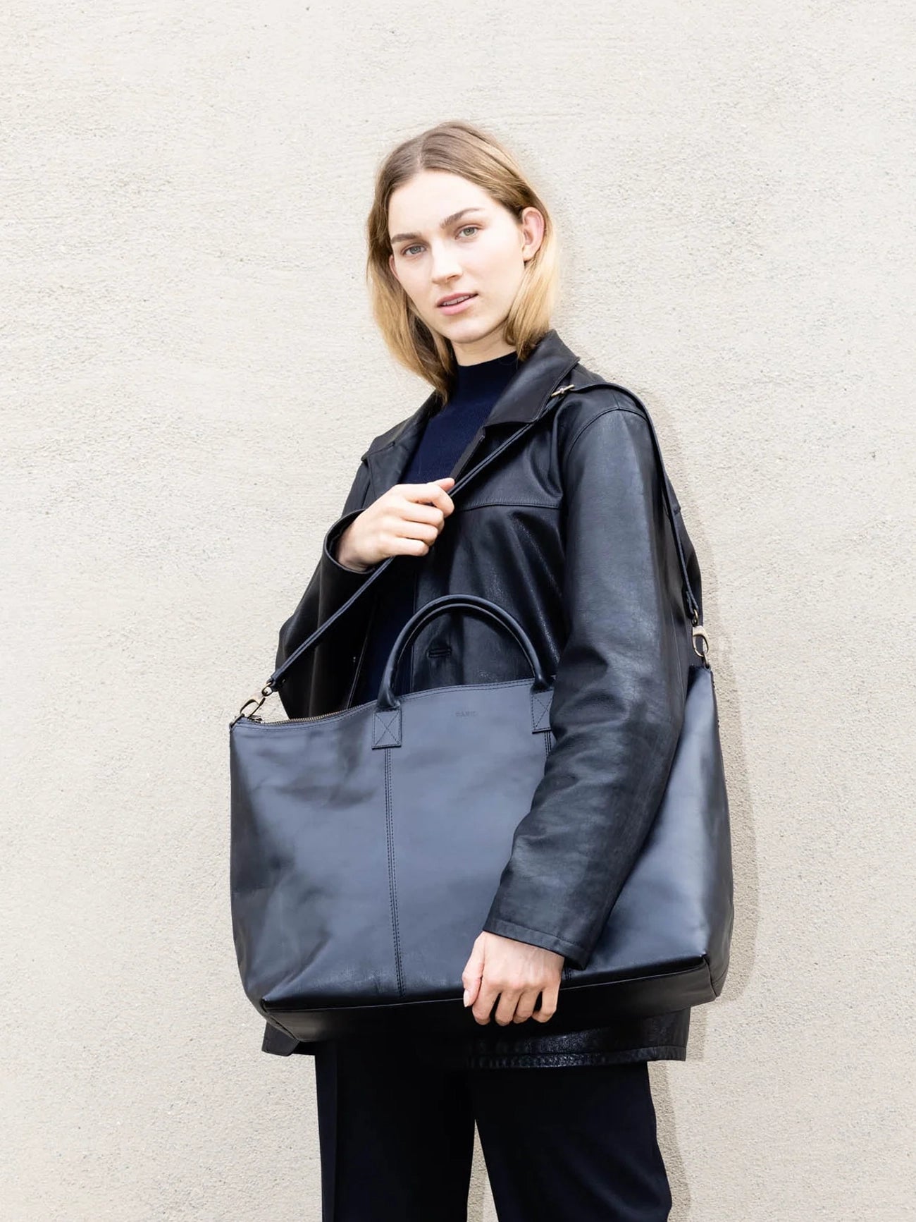 Black, #color_black