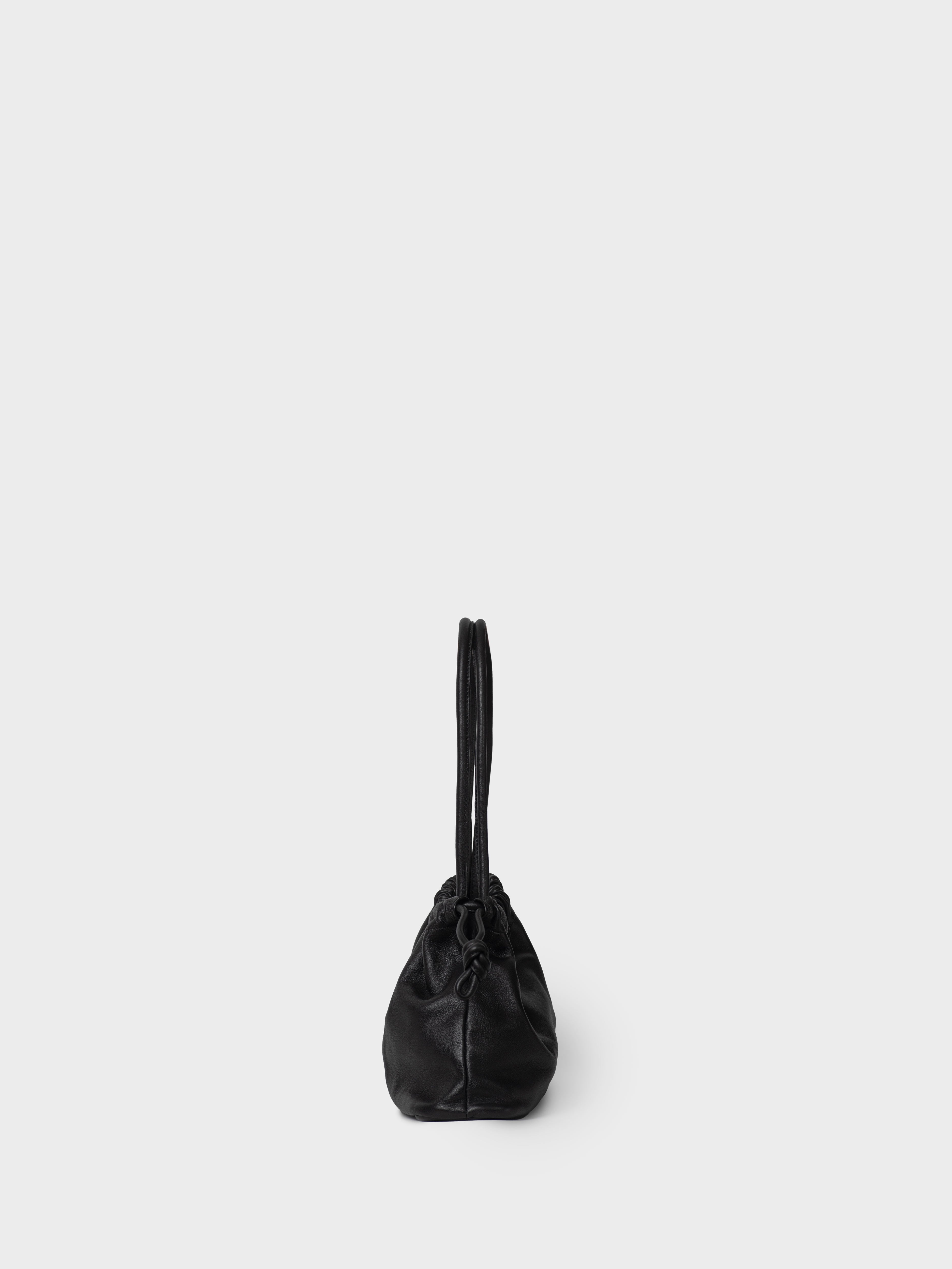 Black, #color_black