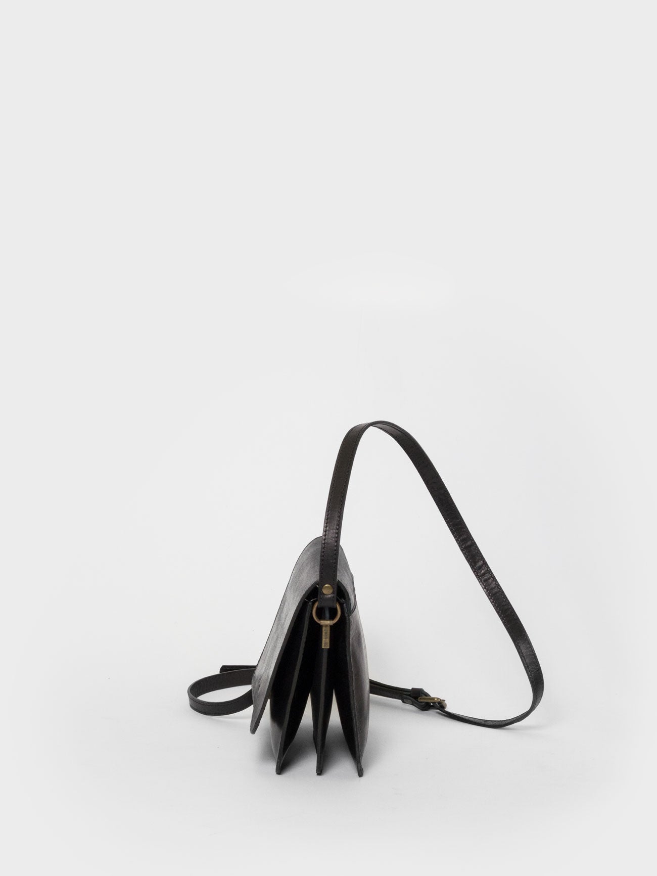 Black, #color_black