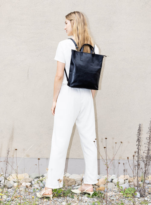 Large Classic Tote - Black Leather – MOSS BAGS
